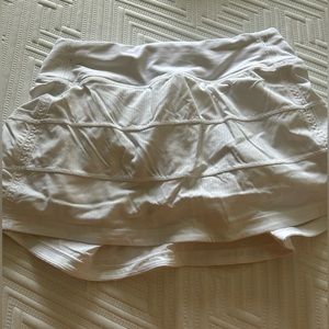 Lululemon Pace Rival Mid-Rise Skirt